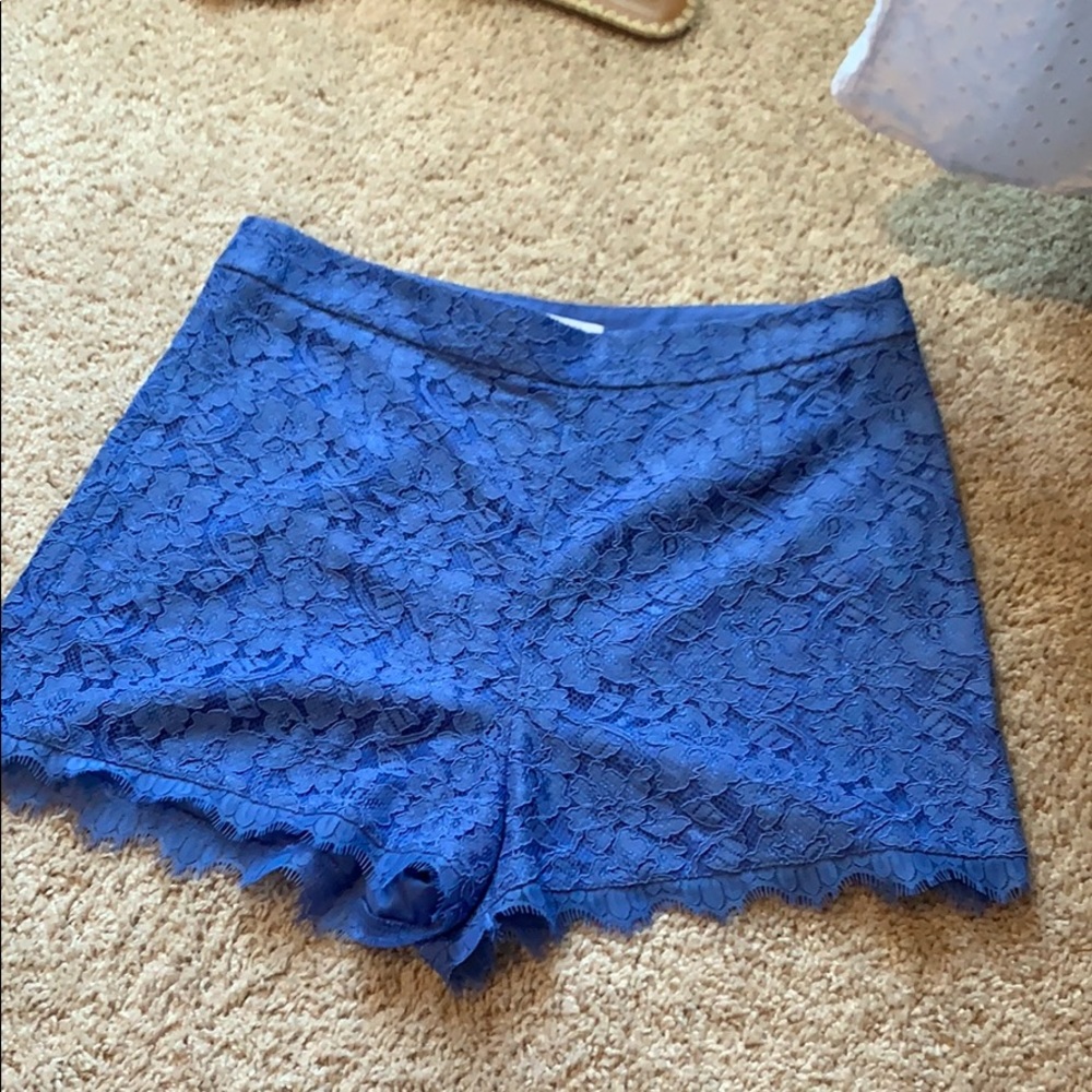 Diane vonFurstenberg lace shorts size 12